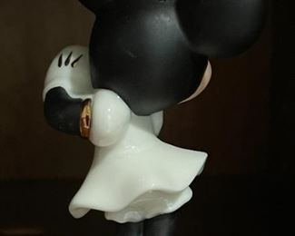 Lenox Disney Mickey & Minnie Mouse Salt & Pepper Shakers 4 inches high