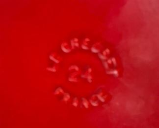 Le Creuset 24 Dutch Oven Red 5.5 x 12.5 x 10in HxWxD