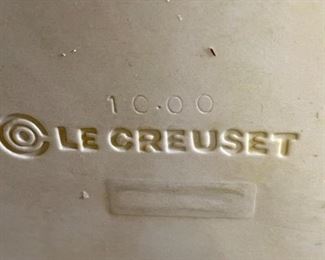 Le Creuset 10.0 Oval Baking Dish Yellow 2.5 x 16 x 10.5in HxWxD