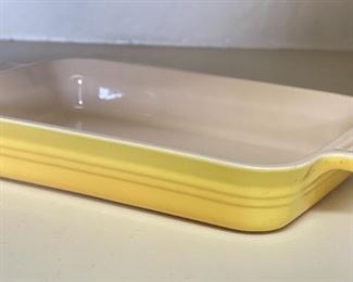 Le Creuset Yellow 9.01 Baking Dish rectangular 2 x 12.25 x 7in HxWxD