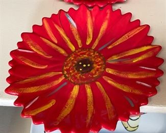 8pc Clay Art Gerbera Figural Floral Plates RED Daisy 8.25in Diameter