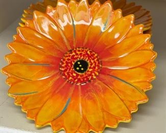 7pc Clay Art Gerbera Figural Floral Plates Yellow Daisy 8.25in diameter