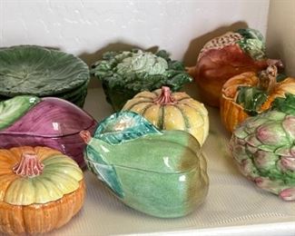 Lot 14pc of Vietri Italian Ceramics Vegetable Jar Plate lot 5in H
