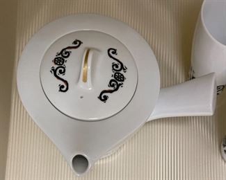 5pc Noritake MCM Teapot Tea Set Teapot: 4 x 7 x 6 in HxWxD