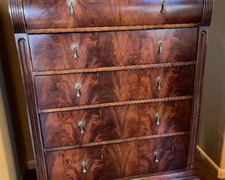 National Mt Airy Furniture 5 Drawer Dresser 54.5 x 42 x 19 in HxWxD