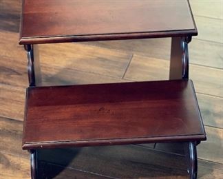 Dark Wood Bed Steps 15 x 20 x 18.5 in HxWxD