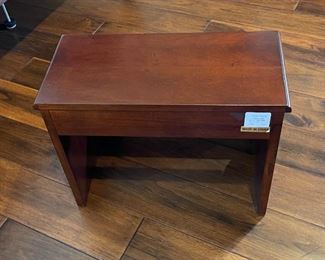 Dark Wood Bed Steps 15 x 20 x 18.5 in HxWxD