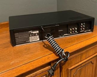 Samsung DVD-V9800 VCR DVD Combo Player