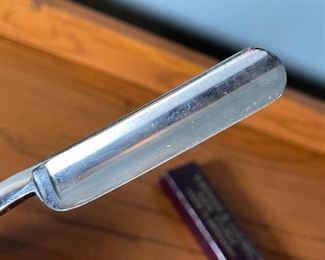 Antique Boker Tree Brand King Cutter Straight Razor Box: 6.5x1x.5in HxWxD