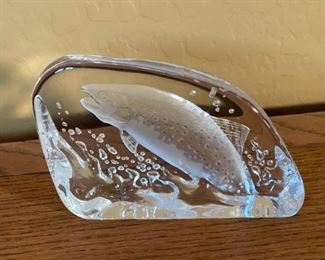 Mats Jonasson Crystal Fish Paperweight Salmon 5x7x1.75in HxWxD