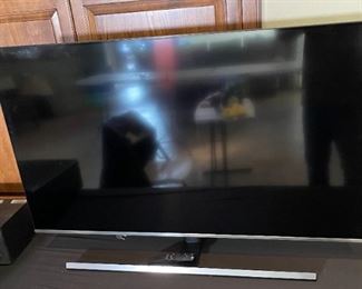 Samsung 49in 4K UHD 8 Series Smart TV UN49NU800F 28 x 43 x 13in HxWxD