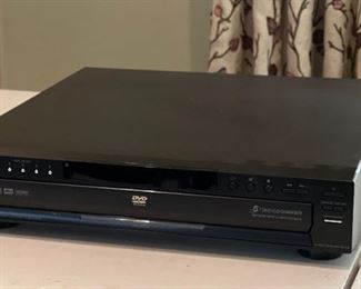 No Remote Sony 5 Disc DVD CD Player DVP-NC665P 4 x 17 x 16 in HxWxD