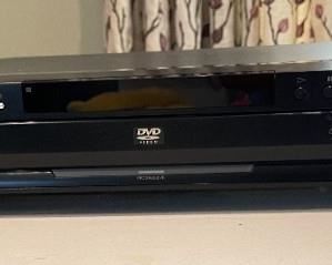 No Remote Sony 5 Disc DVD CD Player DVP-NC665P 4 x 17 x 16 in HxWxD
