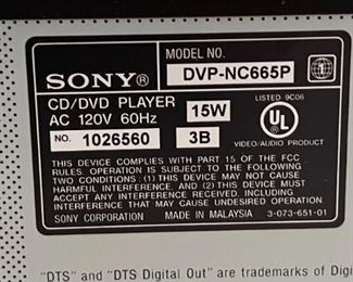 No Remote Sony 5 Disc DVD CD Player DVP-NC665P 4 x 17 x 16 in HxWxD