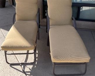 2pc Alu-mont Chaise Lounge Chairs Pair 40 x 20 x 65in HxWxD