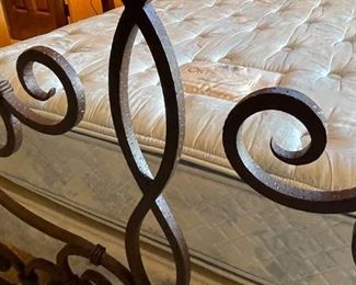 Queen Rustic Scroll Iron Bed Frame & Mattress Frame 85.5x63.5 HxWxD
