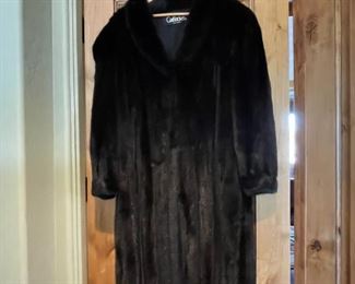 Garfinckels Mink Fur Coal Sz: 16 50in Long