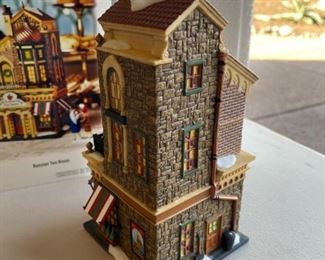 Dept. 56 Russian Tea Room Christmas in the City #59245 in Original Box