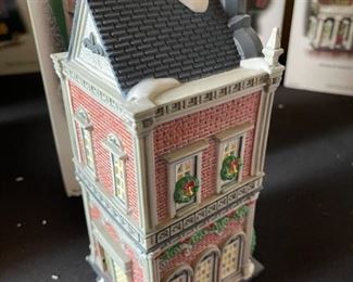 AS-IS Dept. 56 Milano of Italy Christmas in the City Series Department #56.59238 in Original Box 9.5 x 4 x 4.5in HxWxD
