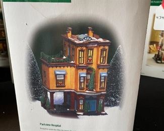 Dept. 56 Parkview Hospital Christmas in the City Series Department #56.58947 in Original Box 8.5 x 6.25 x 5in HxWxD