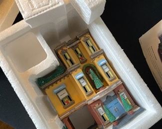 Dept. 56 Parkview Hospital Christmas in the City Series Department #56.58947 in Original Box 8.5 x 6.25 x 5in HxWxD