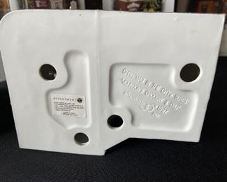 Dept. 56 Johnson’s Grocery & Deli Christmas in the City Series Department #56.58886 in Original Box 9 x 7.25 x 6in HxWxD