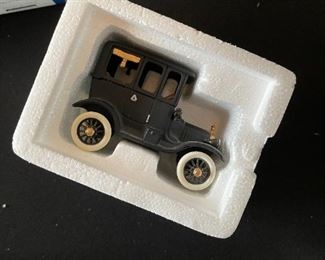 6pc Dept. 56 Christmas in the City Series. City taxi, 1919 Ford model T, city police car, radio city Rockettes, dressed for success, rest ye Merry gentlemen