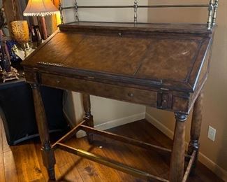 Thomasville Ernest Hemingway PaPa Writing Desk & Stool Collectors Set Desk: 55.5x44.25 x 26in<BR> Chair: 41” x 18” x 21” <BR>seat height: 31 HxWxD