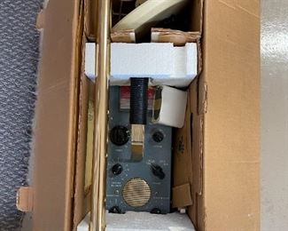 NIB Whites Coinmaster 5000D Metal Detector in original box