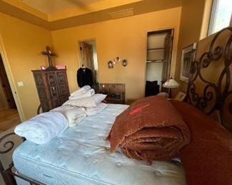 Purchase Online Wed 1/12 @6pm AZ Time and Come to the live sale Friday 1/4 & Saturday 1/15 9am to 2pm. Many items only available at the live sale!