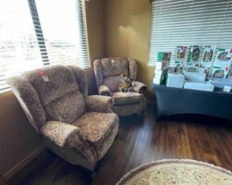 Purchase Online Wed 1/12 @6pm AZ Time and Come to the live sale Friday 1/4 & Saturday 1/15 9am to 2pm. Many items only available at the live sale!