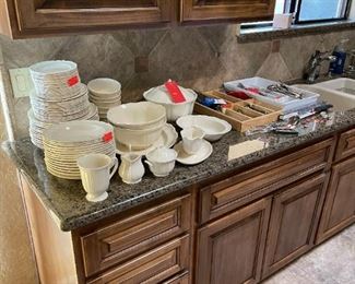 Purchase Online Wed 1/12 @6pm AZ Time and Come to the live sale Friday 1/4 & Saturday 1/15 9am to 2pm. Many items only available at the live sale!