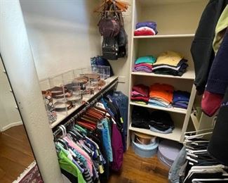 Purchase Online Wed 1/12 @6pm AZ Time and Come to the live sale Friday 1/4 & Saturday 1/15 9am to 2pm. Many items only available at the live sale!