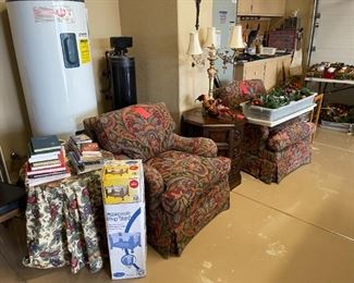 Purchase Online Wed 1/12 @6pm AZ Time and Come to the live sale Friday 1/4 & Saturday 1/15 9am to 2pm. Many items only available at the live sale!