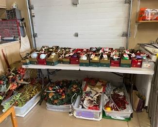 Purchase Online Wed 1/12 @6pm AZ Time and Come to the live sale Friday 1/4 & Saturday 1/15 9am to 2pm. Many items only available at the live sale!