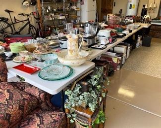 Purchase Online Wed 1/12 @6pm AZ Time and Come to the live sale Friday 1/4 & Saturday 1/15 9am to 2pm. Many items only available at the live sale!