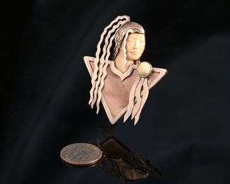 Vintage Zealandia Sterling Silver Carved Woman Warrior Pin/Pendant Brooch 68x56mm