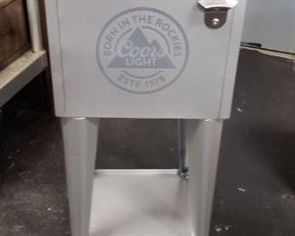Brand New NOS Coors Light Cooler On Wheels with Drain & Bottle Opener 14.25"W x 13"D x 35.25"H
$150 Ea 2 available