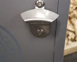 Brand New NOS Coors Light Cooler On Wheels with Drain & Bottle Opener 14.25"W x 13"D x 35.25"H
$150 Ea 2 available