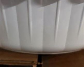 (6) Carlisle Corinthian White #6993 Tulip Round Deli 5 lb Crock Melamine NOS Discontinued WAS $85 NOW $60 per case