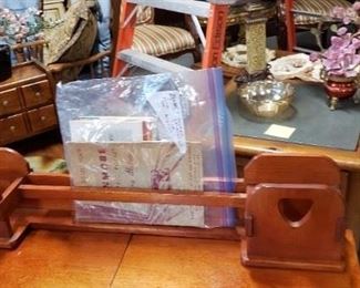 Kenmore Electric Rotary Sewing Machine in Cabinet with Chair, Accessory rack, manuals & Pamphlets Closed 29"W x 19.5"D x 30"H Opened 58"W Call