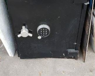 McGunn Digital Floor Drop Safe 20.5"W x 17.5"D x 28"H w/1key opened WAS $495 NOW $375