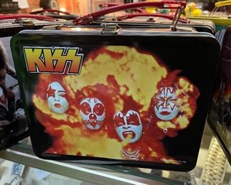 Kiss lunchbox with