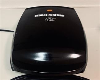 George Foreman Grill is Like New