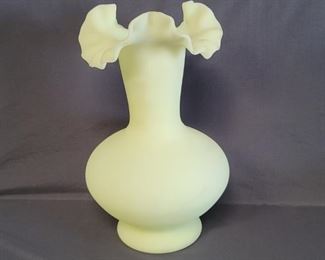 Vintage Fenton Uranium Custard Glass Ruffle Vase