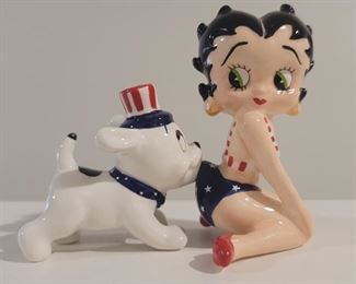 Betty Boop Americana Magnet Salt & Pepper Shakers