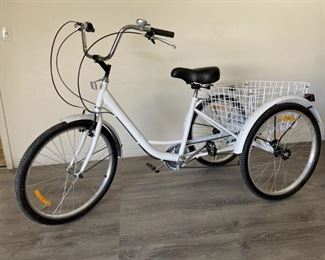 Brand New Shimano 7 Speed 3 Wheel Bicycle with Basket & Bell
NEVER RIDDEN
