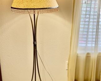 Metal Floor Lamp with Beaded Fringe Lamp Shade