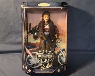 NIB Collector's Edition Harley Davidson Barbie