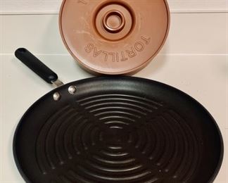 12in Grill Pan and Tortilla Warmer